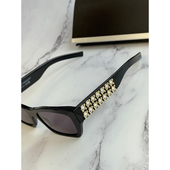 NEW Givenchy GV40077I Cat Eye Black Crystal Sunglasses $700 main image 2